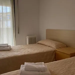 Residencia Universitaria Pare Claret Hostel Girona